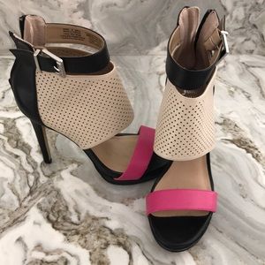 Juicy Couture platform heels size 8